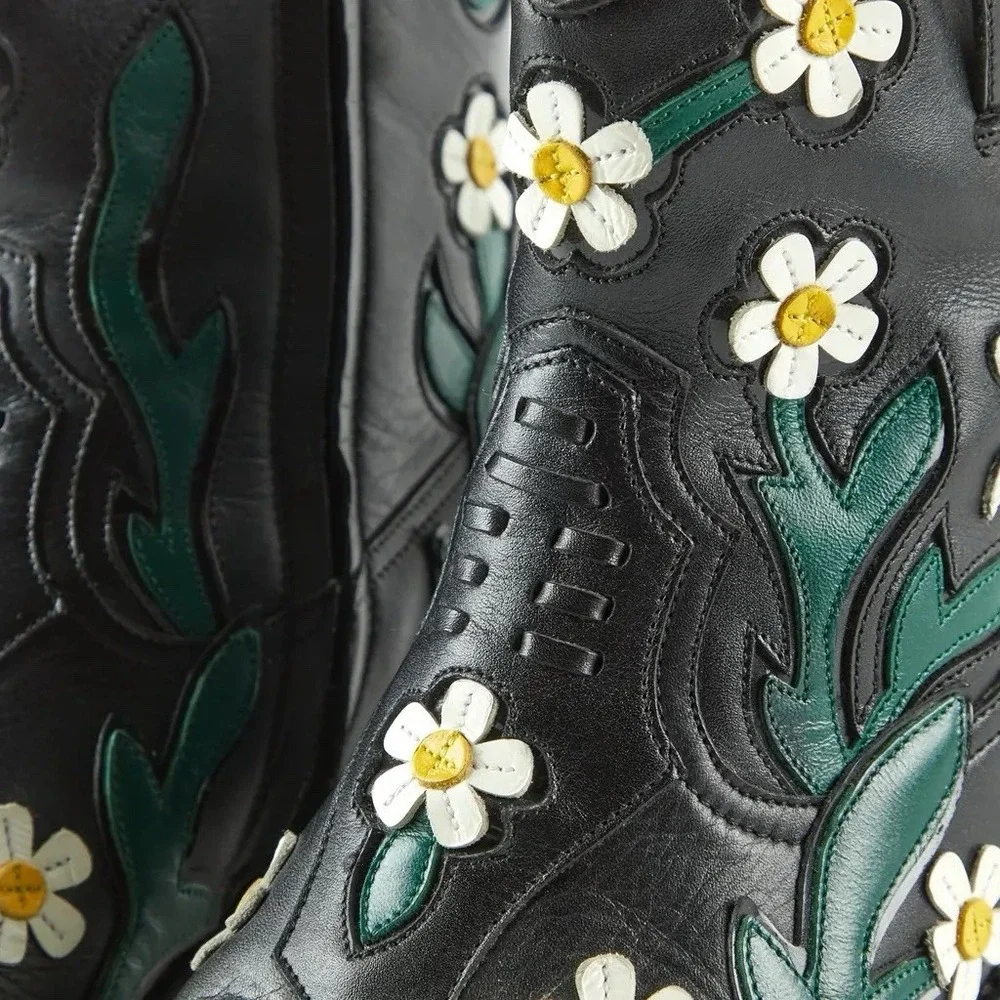 Valentino Garavani Black Leather Daisy Ankle‎ Cowboy Boots 5.5 - 6 Women Size 36
